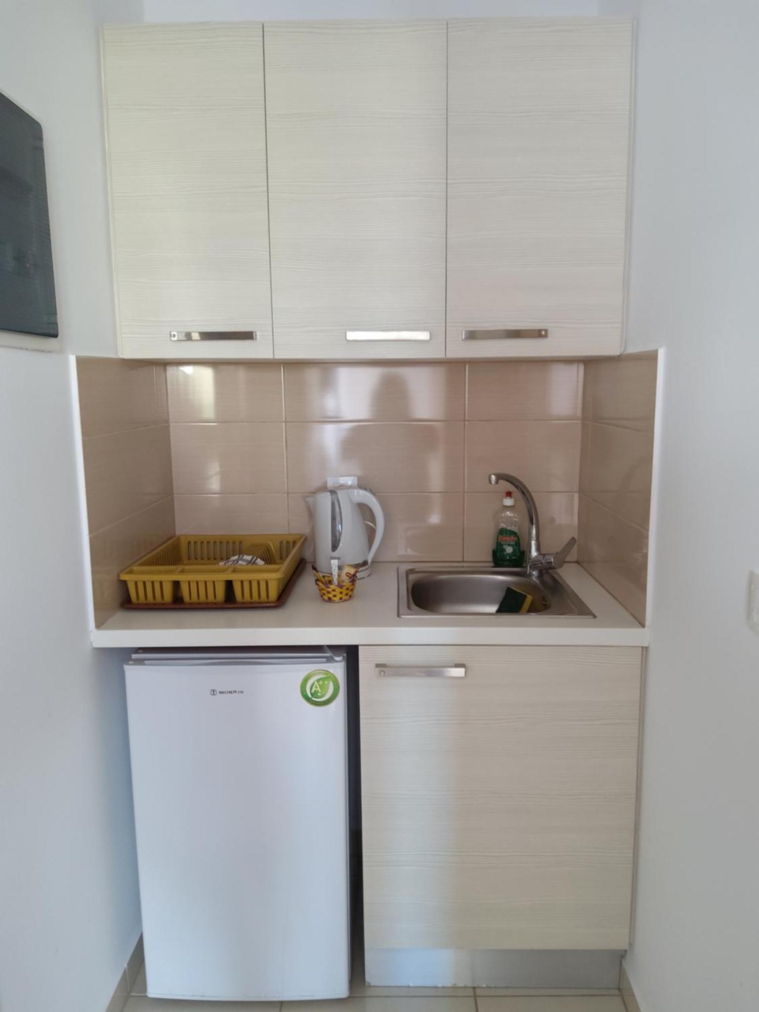 Apartment Theologos