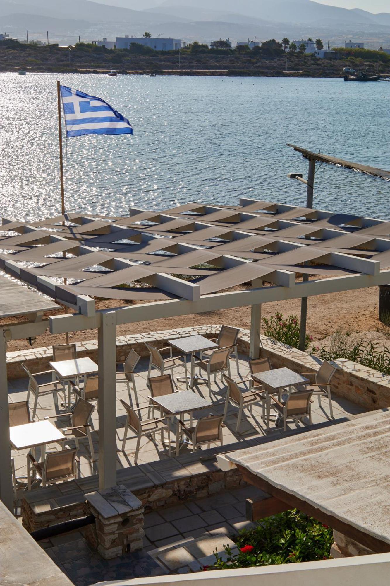 Theologos Antiparos Town