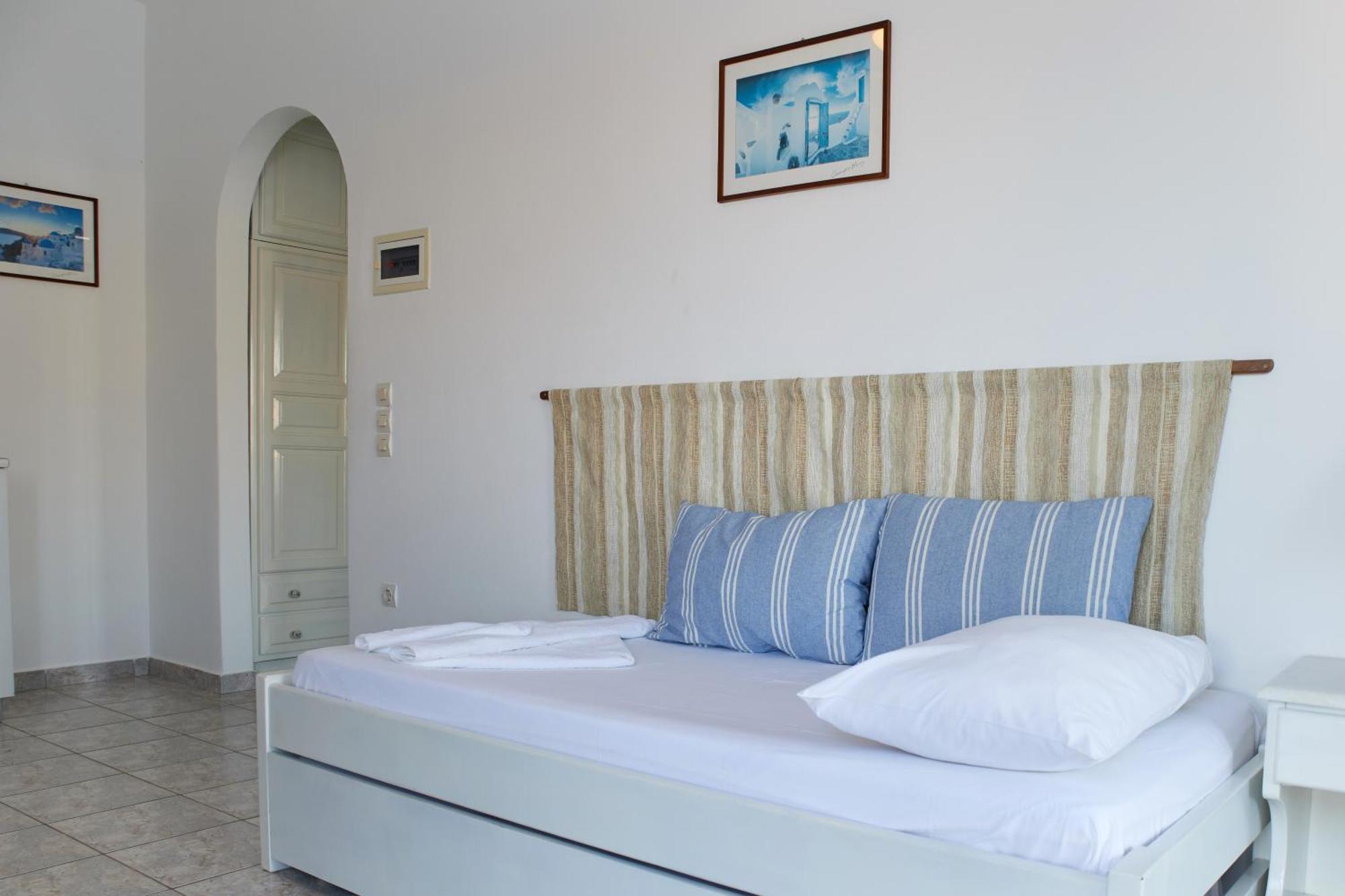Apartment Theologos