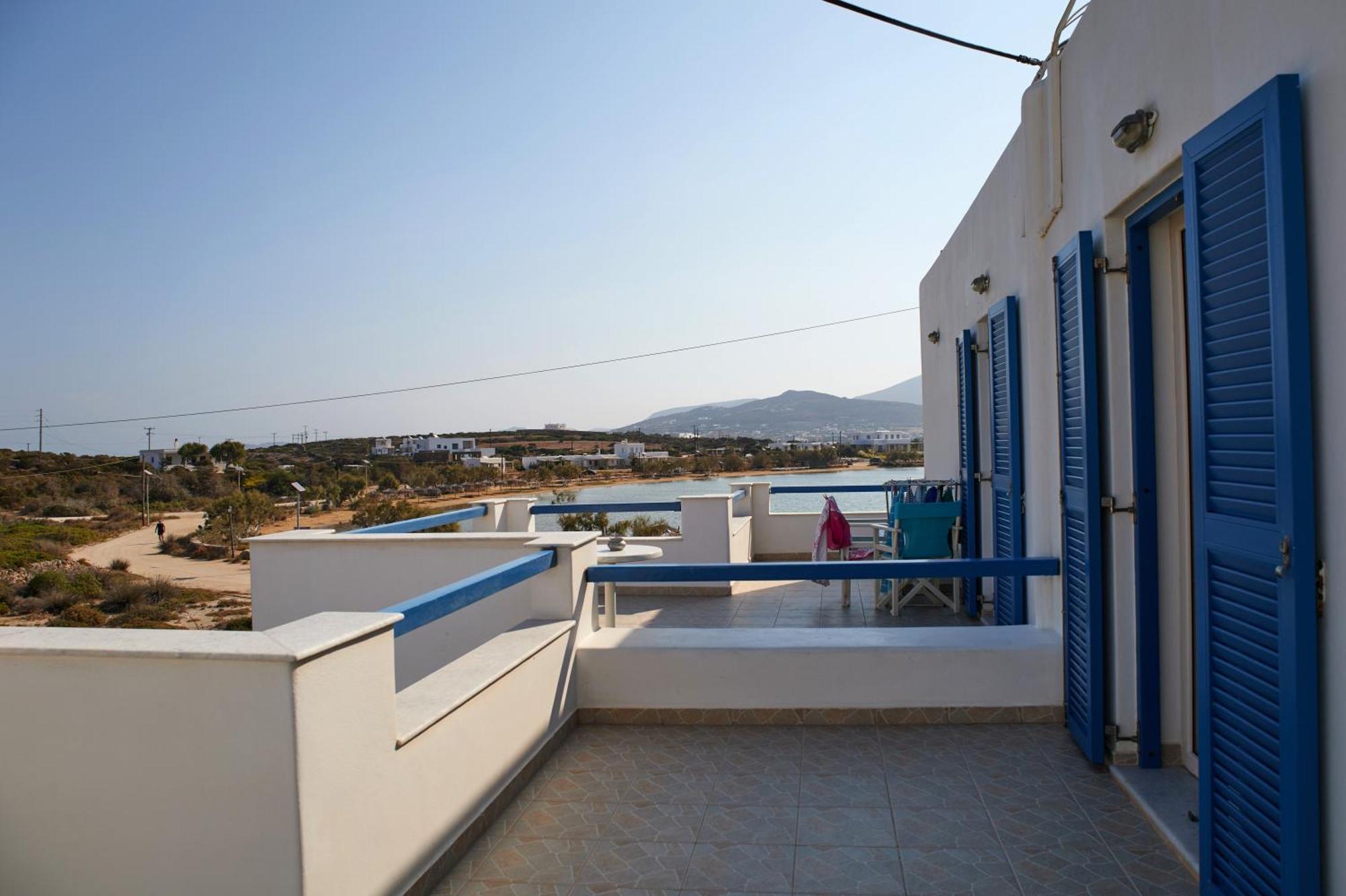 Apartment Theologos